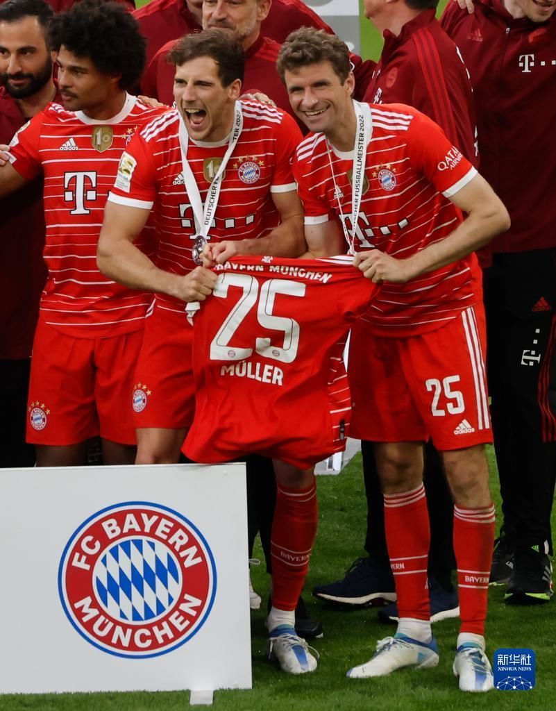 她更加专注 她更加专注