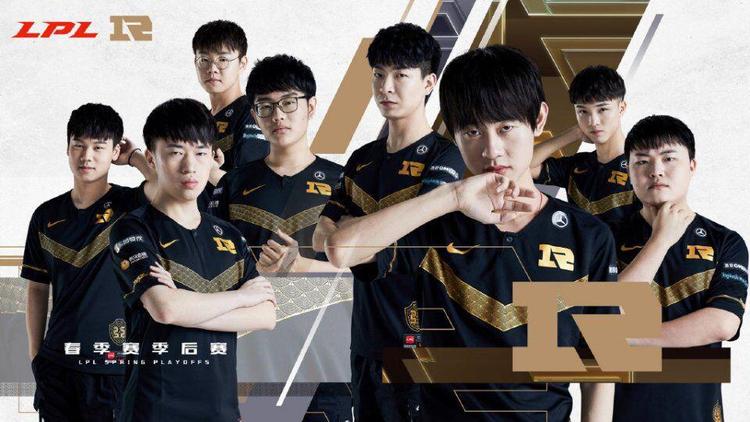 而狼队则需 而狼队则需