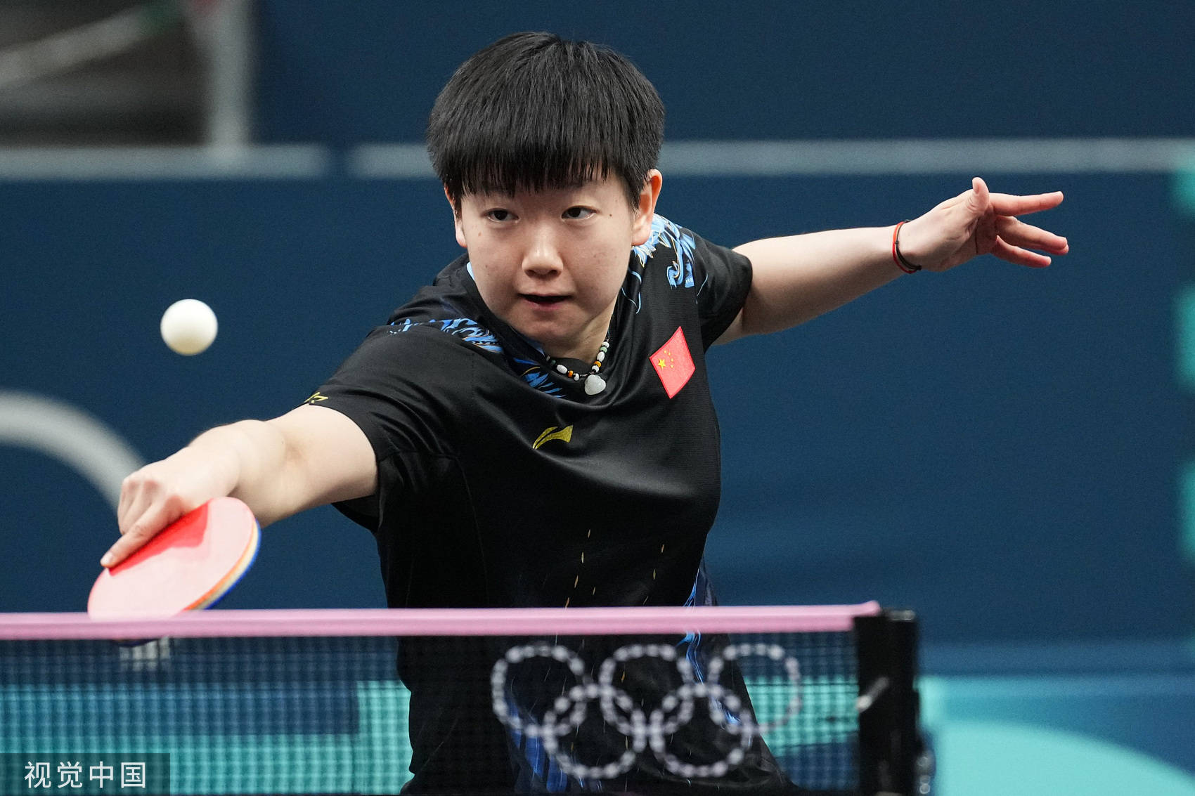 乔治站了出 乔治站了出