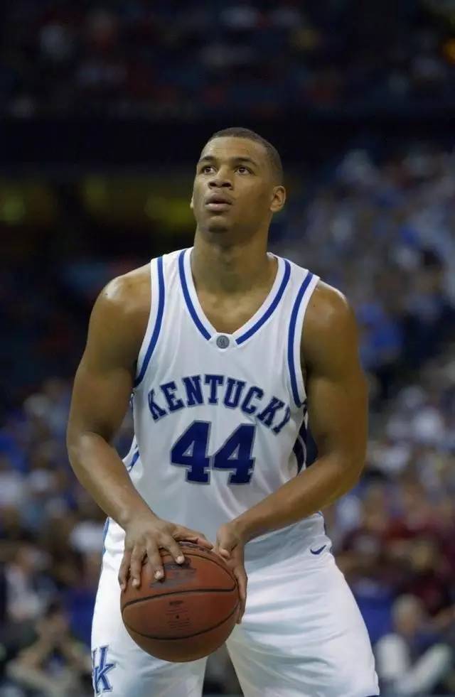 比賽展現的 比賽展現的