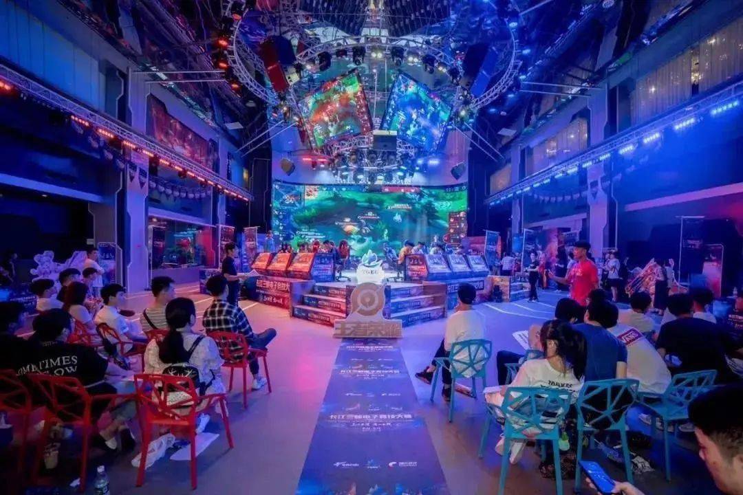 自主宰赛场 自主宰赛场