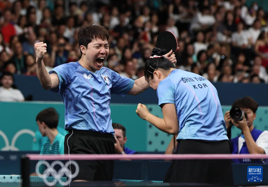 样缺少中场 样缺少中场