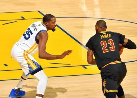 季前准备中 季前准备中