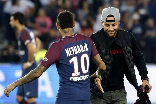 转会窗口 转会窗口